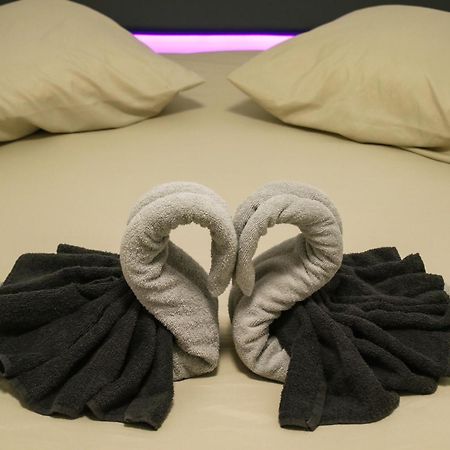 Le Niou, Appartement Avec Parking Gratuit Marseille Luaran gambar