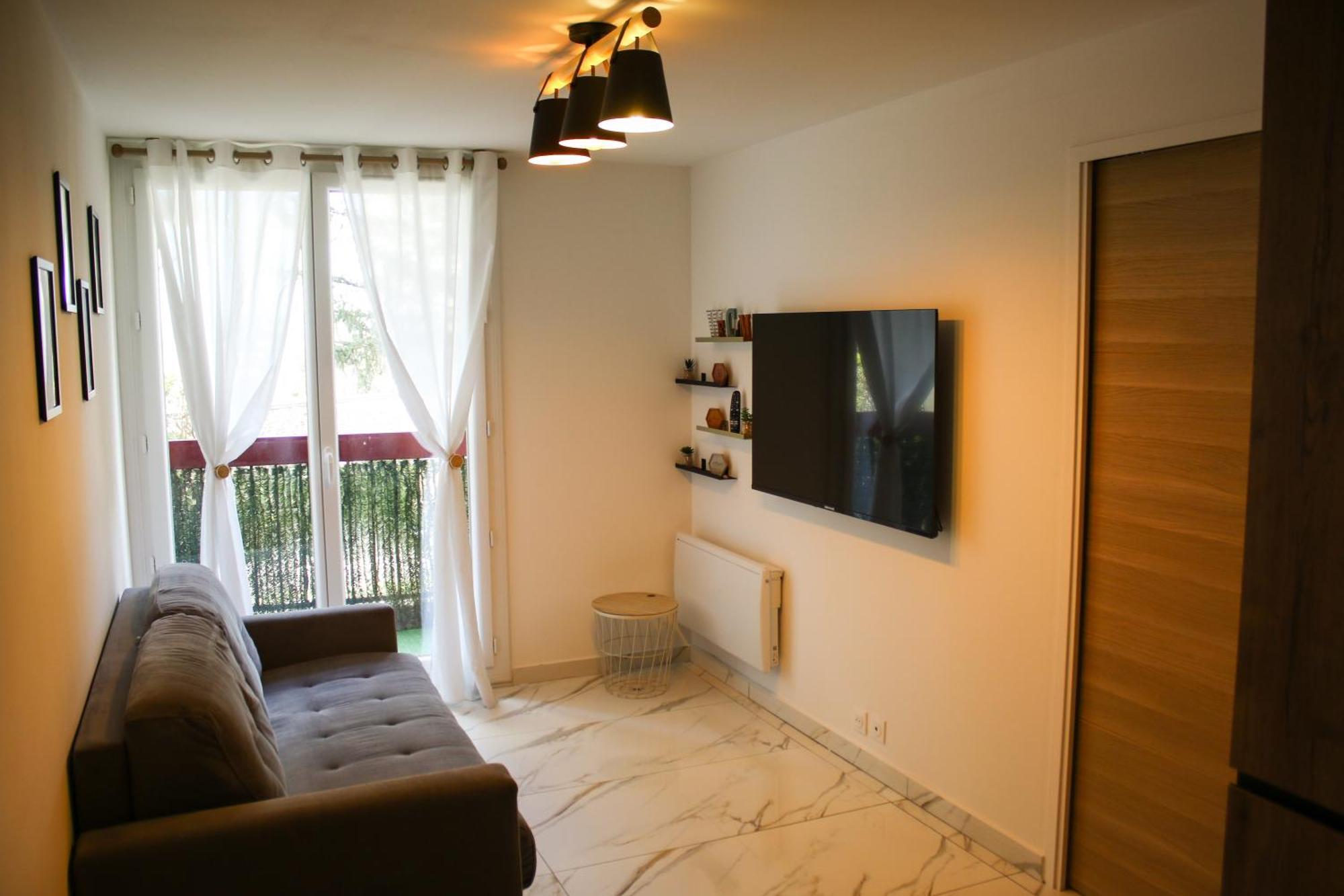 Le Niou, Appartement Avec Parking Gratuit Marseille Luaran gambar