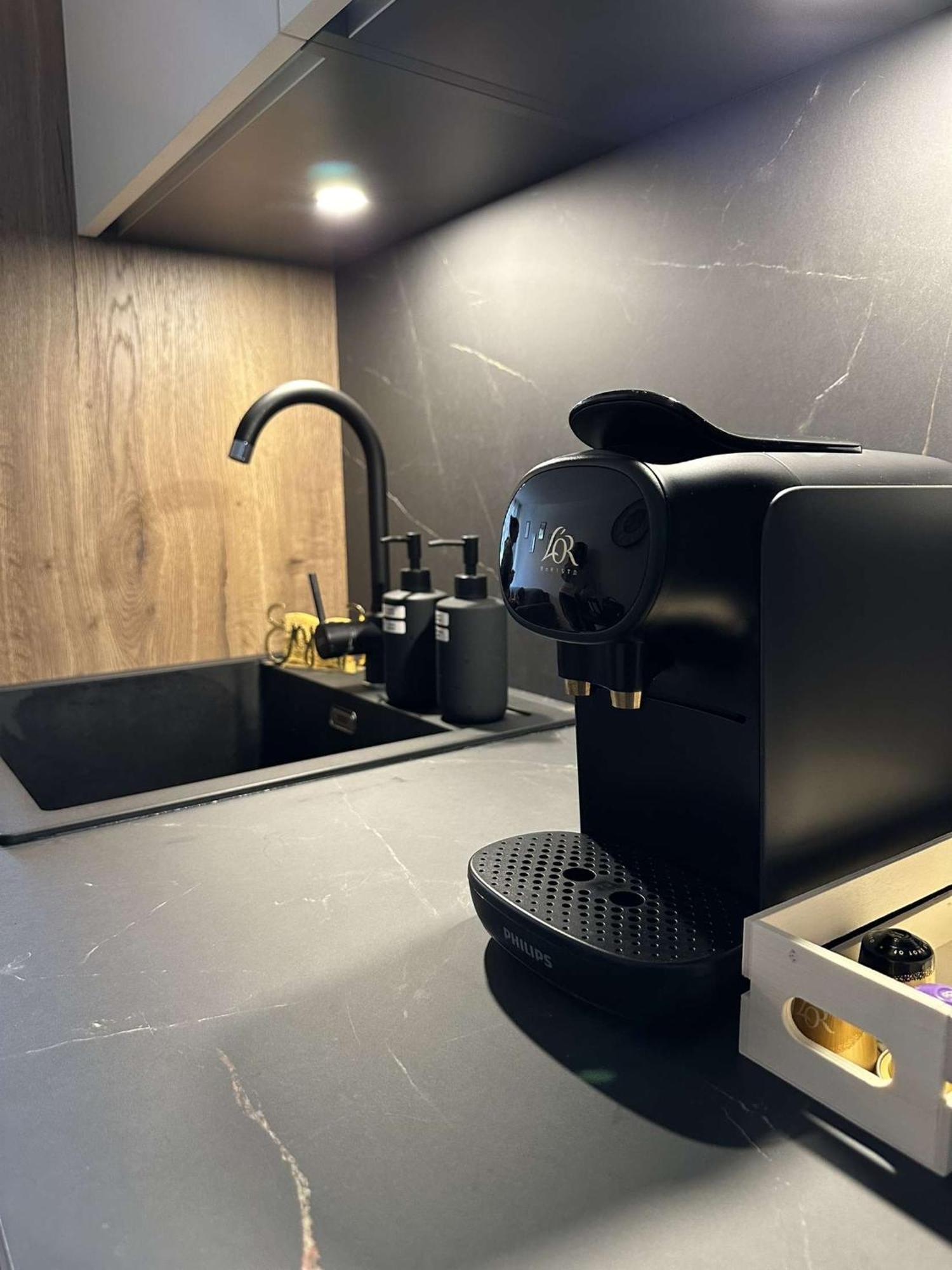 Le Niou, Appartement Avec Parking Gratuit Marseille Luaran gambar